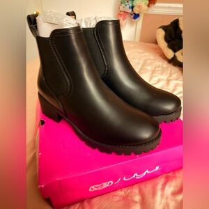 Sugar Black Chelsea Lug Sole Ankle Boots